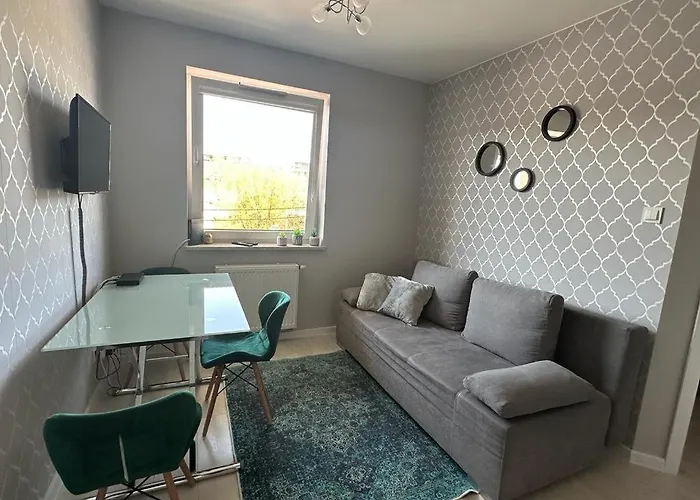 Premium Centrum 900M Targi Kielce 4 Km